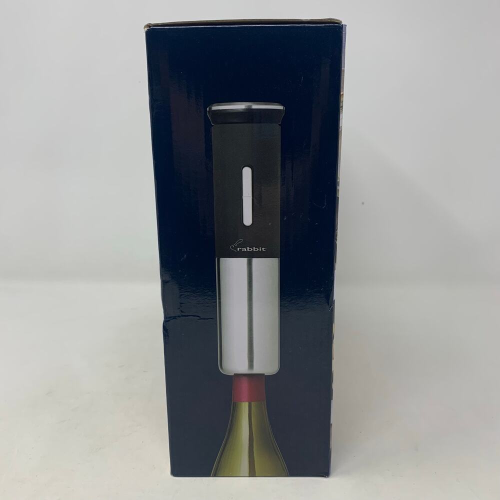 NWT! Rabbit 8-Piece Electric Wine Set - Picture 5 of 7
